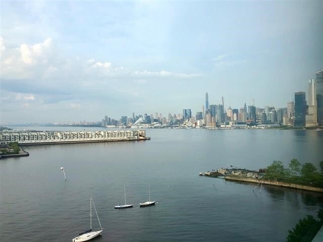 Foto del edificio - 1500 Washington St