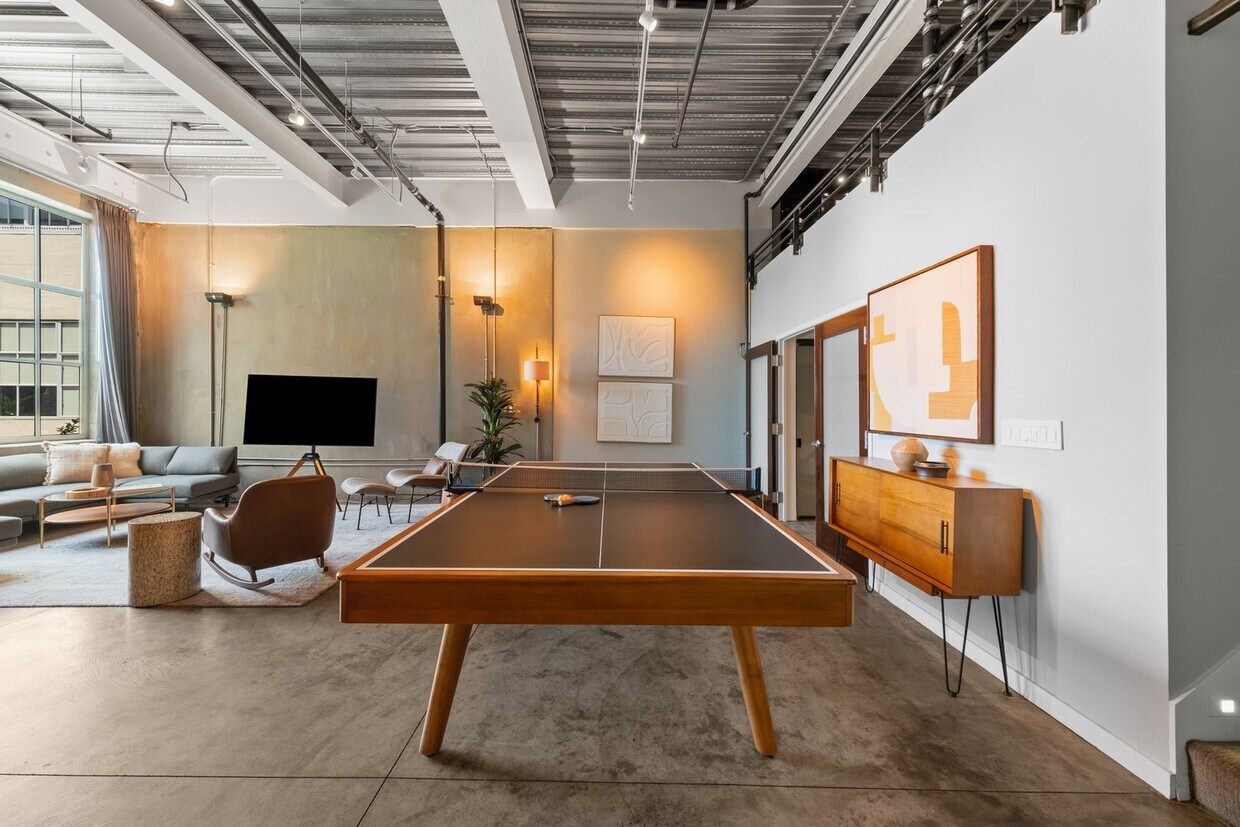 Primary Photo - Spacious 2br loft with in-unit laundry and...