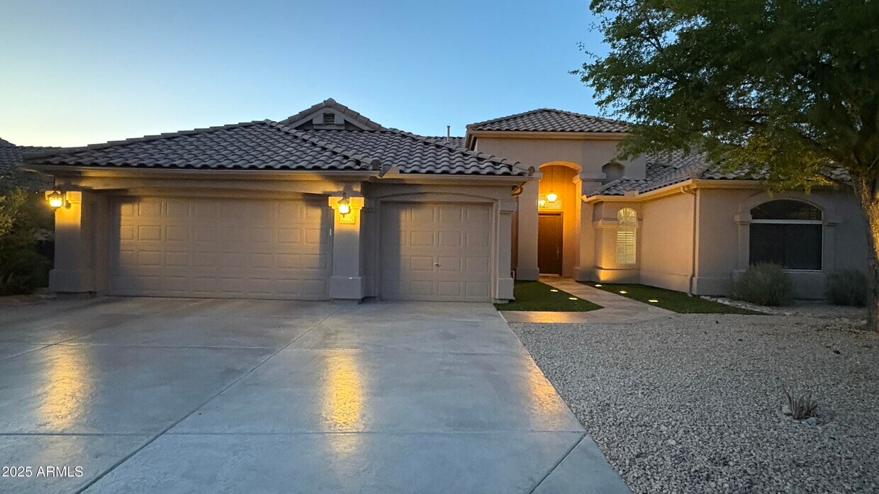 Foto principal - 13980 E Kalil Dr