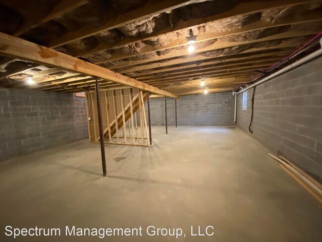 Building Photo - 3 br, 2 bath House - 2069 Lindsey Lane