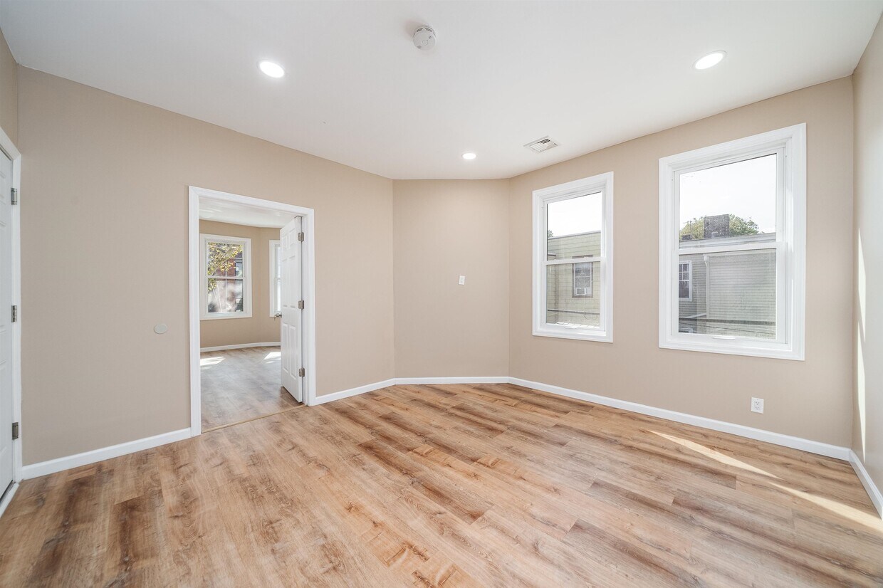 Primary Photo - 136 Sherman Pl