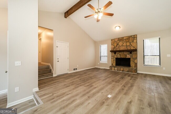 Building Photo - 1640 Clearstone Dr