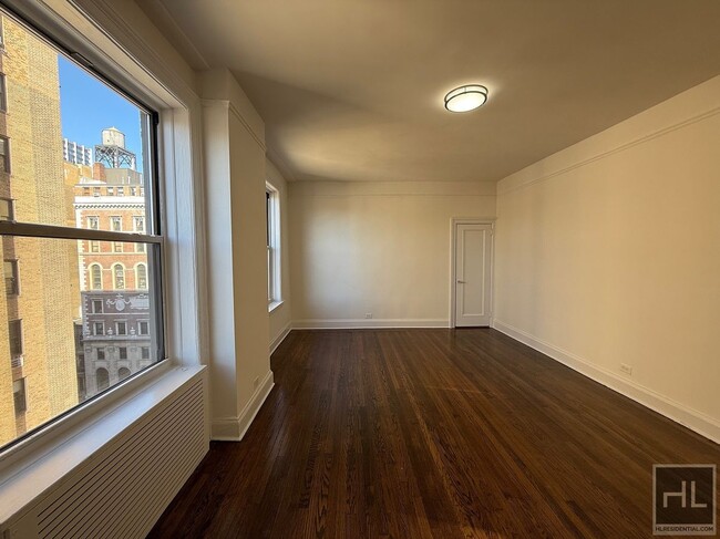 Foto del edificio - WEST 86 STREET