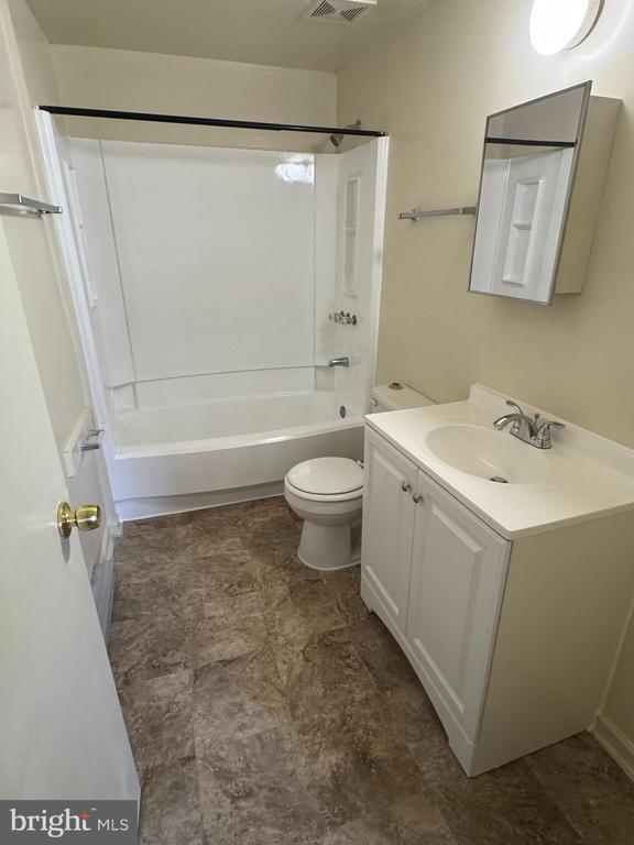 Foto del edificio - 109 S Bentz St