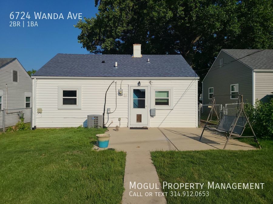 Primary Photo - 2 bed 1bath on a quiet street near Caronde...