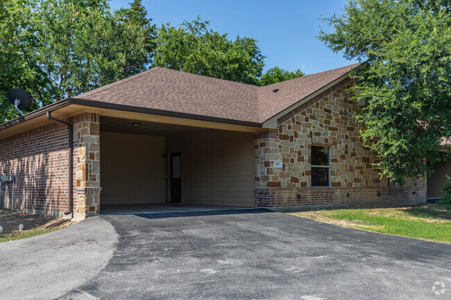 Building Photo - Country View Duplexes