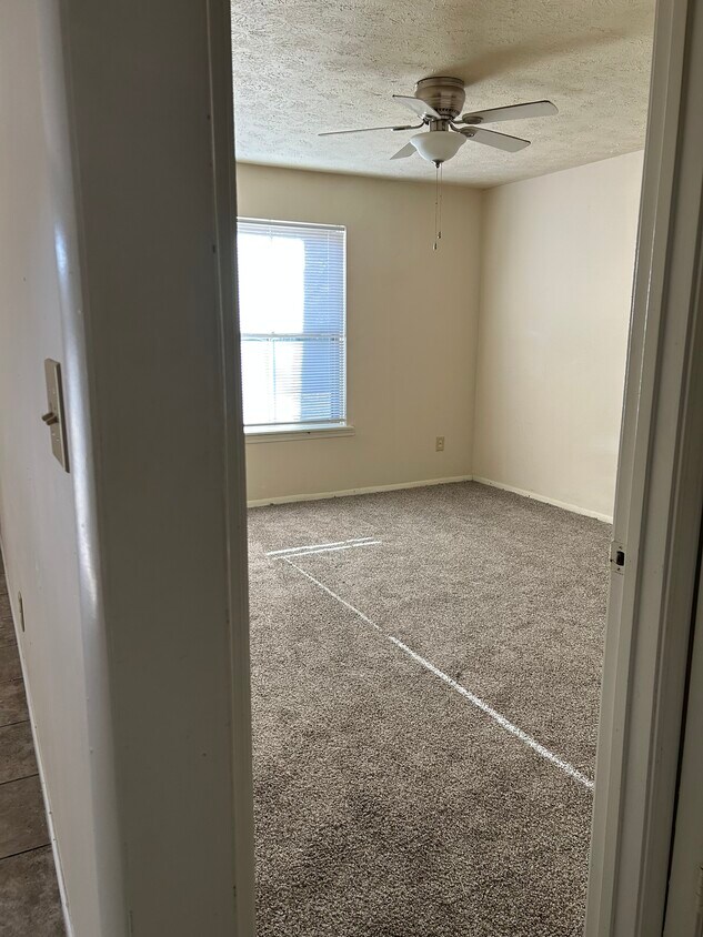 Foto del edificio - 3129 Burlew Blvd