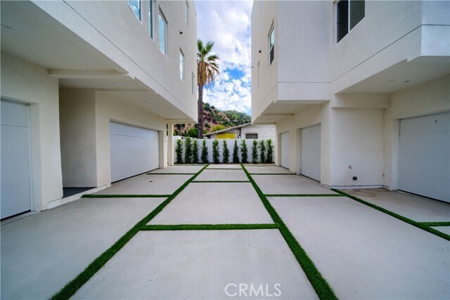 Foto del edificio - 259 S Ave 54