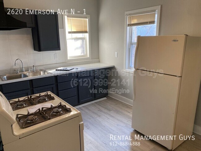 Foto del edificio - 2620 Emerson Ave N