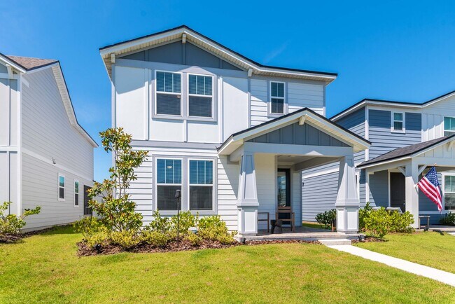 Building Photo - Waterfront Living in Wildlight! 4 bed - 3 bath