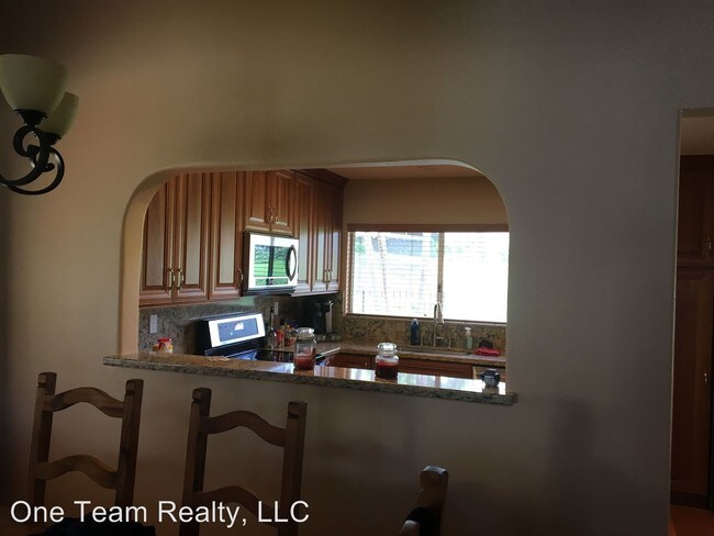 Building Photo - 4 br, 2.5 bath House - 91-231 Hokuimo Place