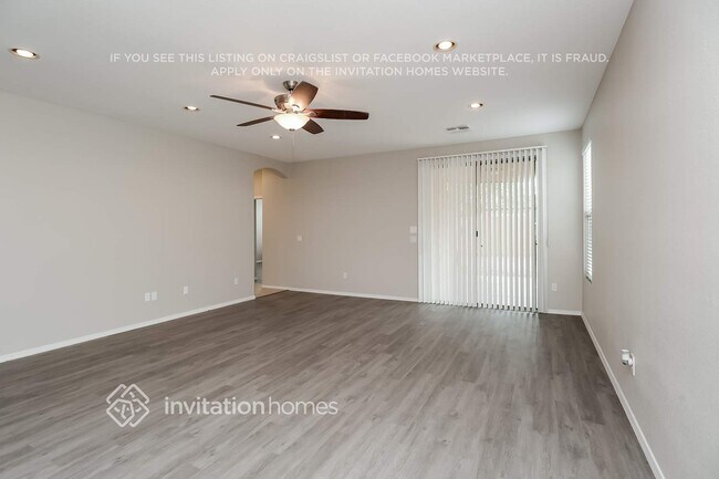 Foto del edificio - 3185 W Dancer Ln