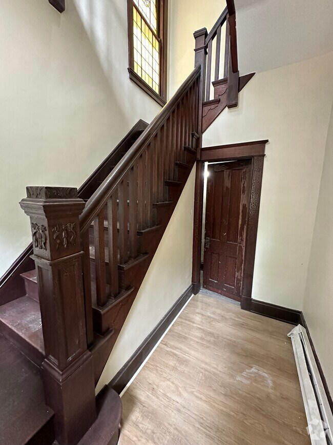 Apartments for rent in Wilder KY with High Ceilings 1 Rentals