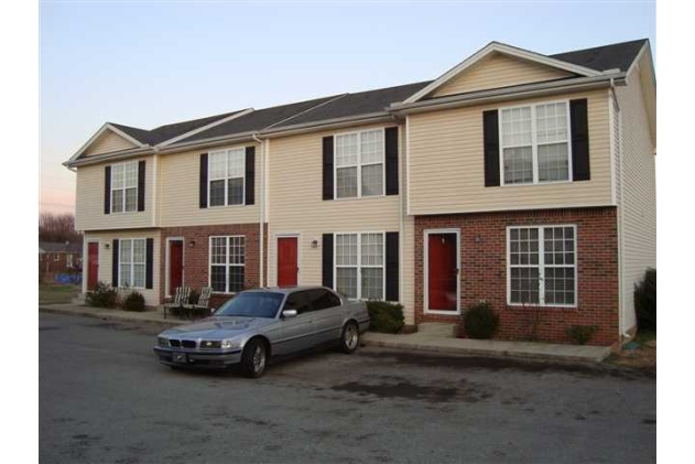 Foto del edificio - Rosewood Townhomes