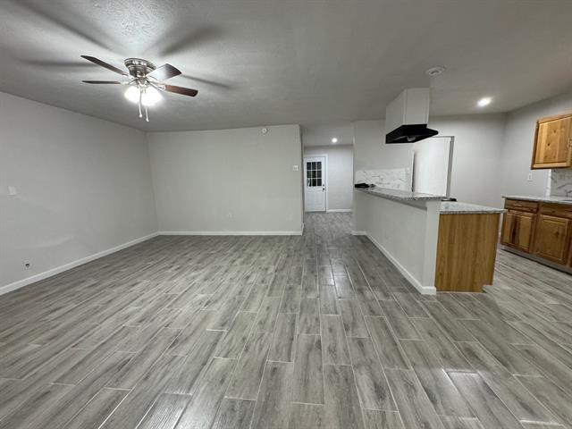 Foto del edificio - 604 S Willow St