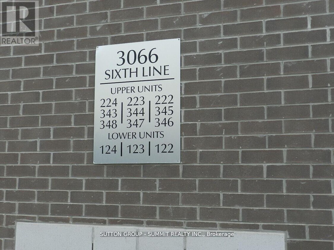 Photo principale - 3066-3066 Sixth Line