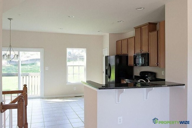 Foto del edificio - 8659 Enoch Pratt Drive - 1