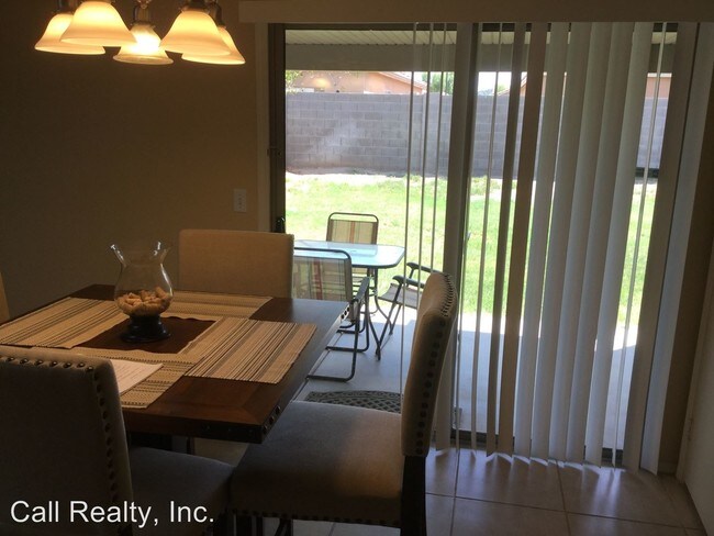 Foto del edificio - 2801 W Silver Creek Ln
