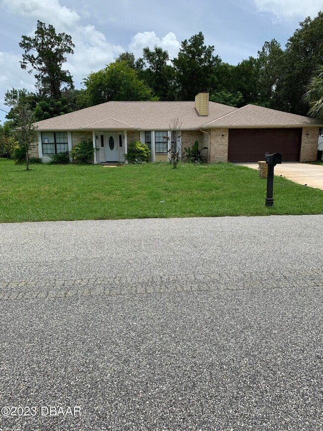 Building Photo - 229 Parkview Dr