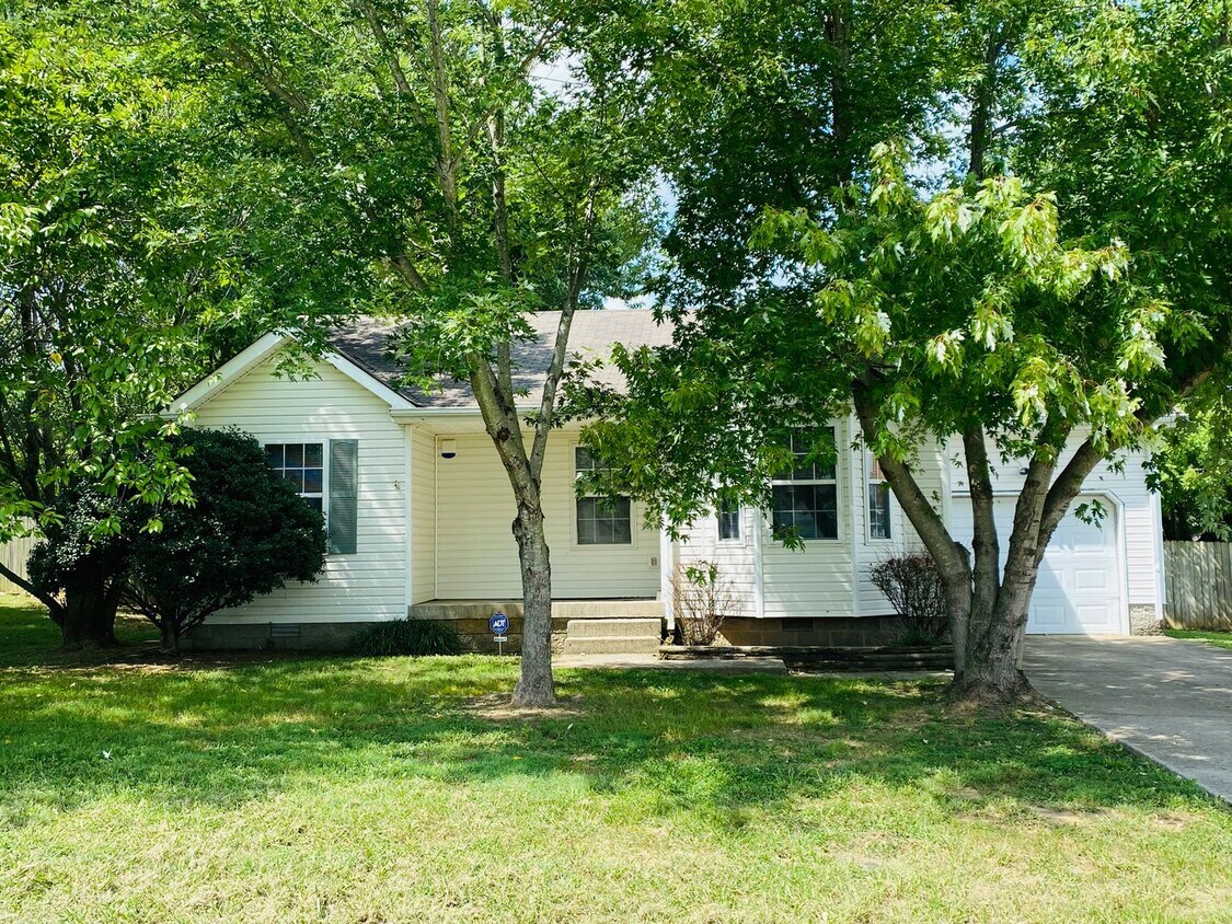 Foto principal - Ranch Style Home