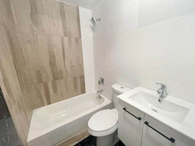 Building Photo - 87 Sherman Ave