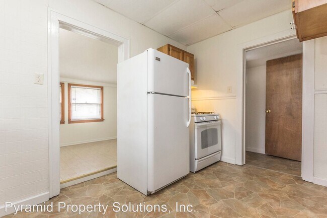 Foto del edificio - 3 br, 1 bath House - 1724 E 14th St