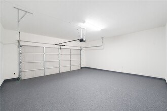 Building Photo - 6809 Fairway Dr