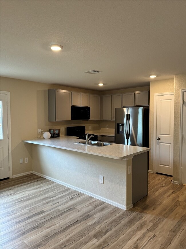 Foto del edificio - 17591 Longwood Trce Ln