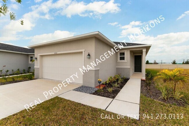 Foto del edificio - 2632 89th St Cir E
