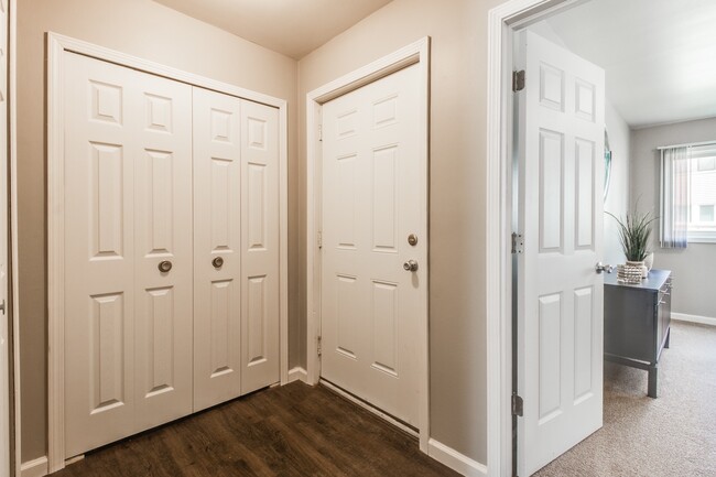 Interior Photo - Auburn Ridge Town Homes