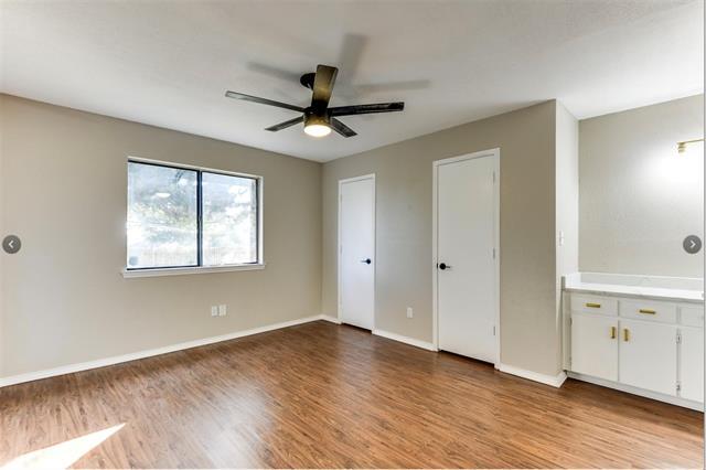 Foto del edificio - 1105 Maple View Dr