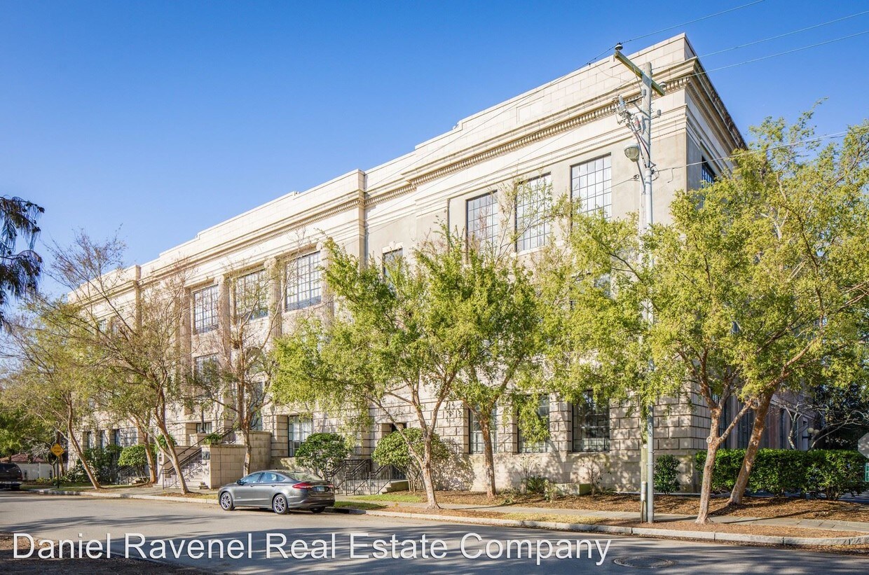 2 br, 2.5 bath House - 3 Chisolm Street #206 - 2 br, 2.5 bath House - 3 Chisolm Street  #206