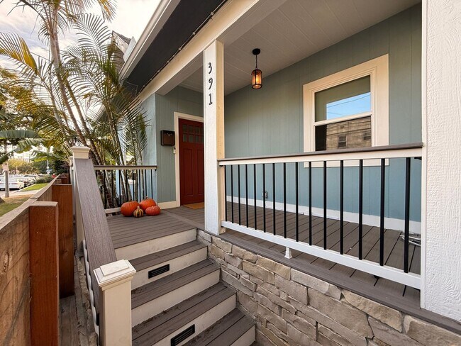 Building Photo - Charming 2BR / 2BATH House in Long Beach -...