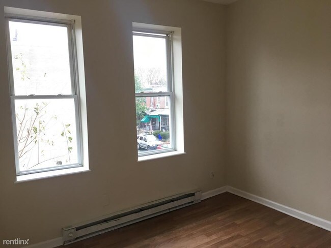 Foto del edificio - 1320 N 52nd St