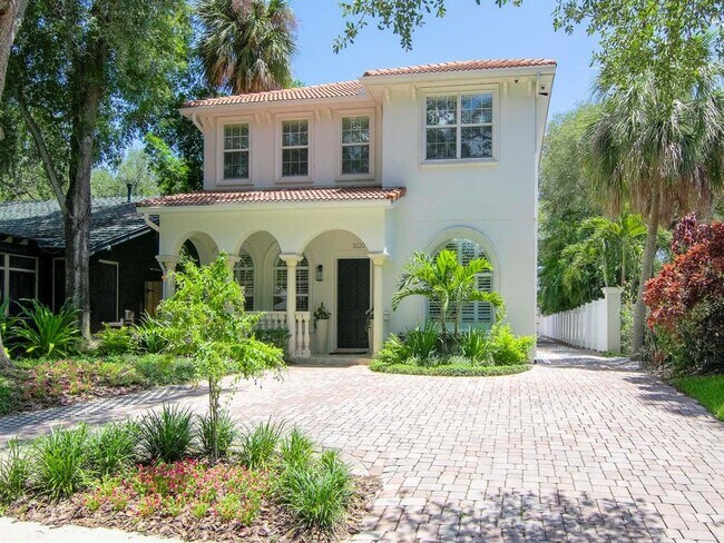 Foto del edificio - 3020 W Hawthorne Rd