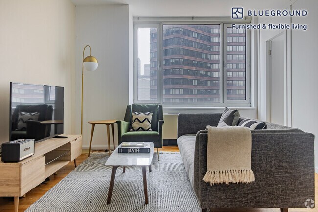 Building Photo - 635 W 42nd St