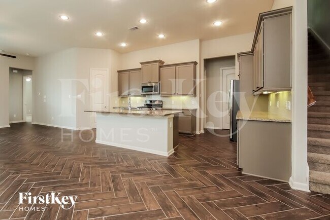 Foto del edificio - 2530 Duke Heights Ln