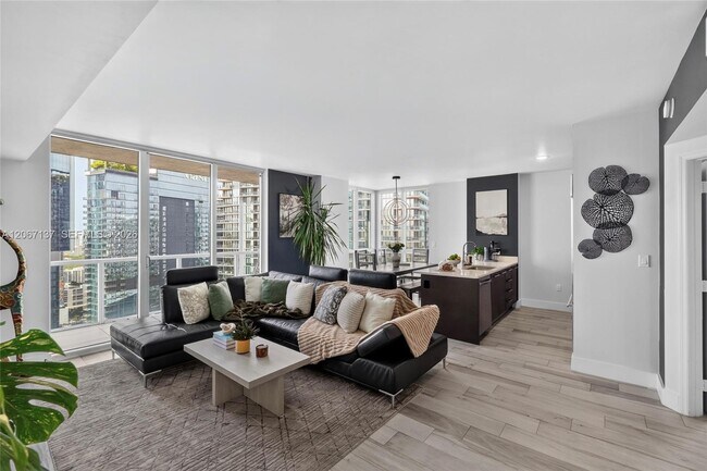 Foto del edificio - 55 SE 6th St