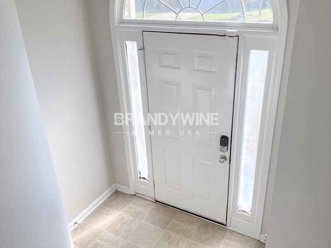 Building Photo - 5877 Pecan Grove