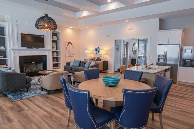 Building Photo - Stephens Pointe