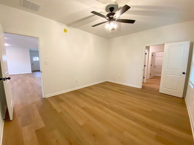 Foto del edificio - 4 bedroom, 2 bath in Brighton TN built in ...
