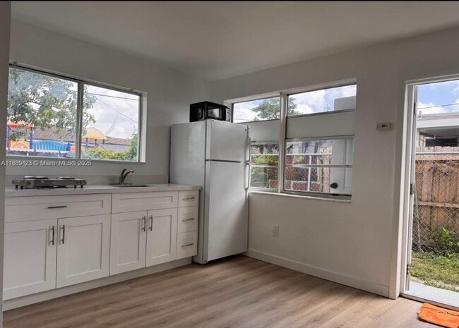 Foto del edificio - 481 E 31st St