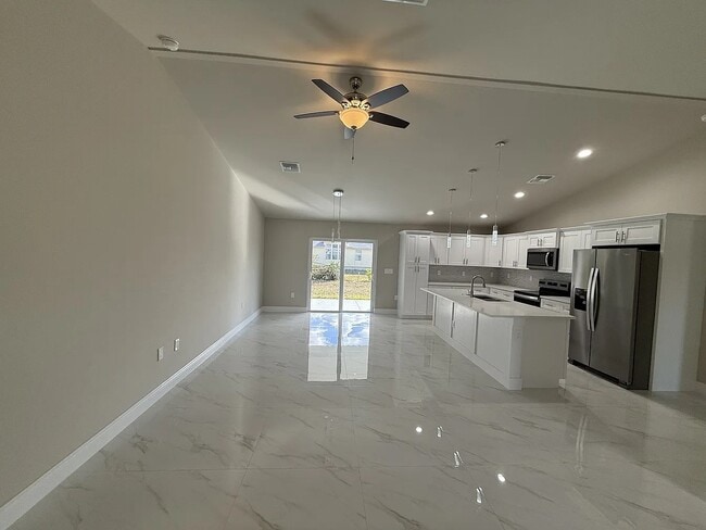 Foto del edificio - 3207 36th St SW