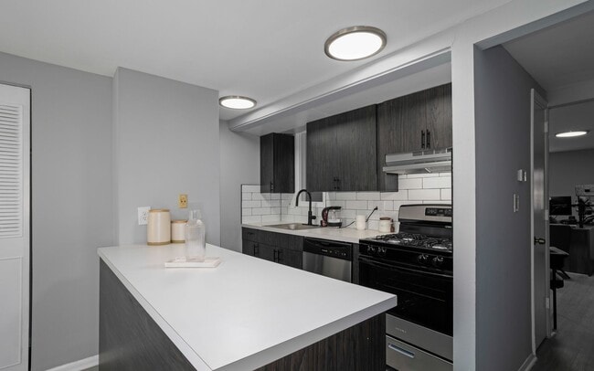 Foto del interior - Cedar Village Apartments and Townhomes