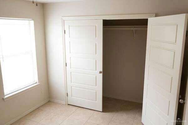 Building Photo - 2208 Taxco Ct