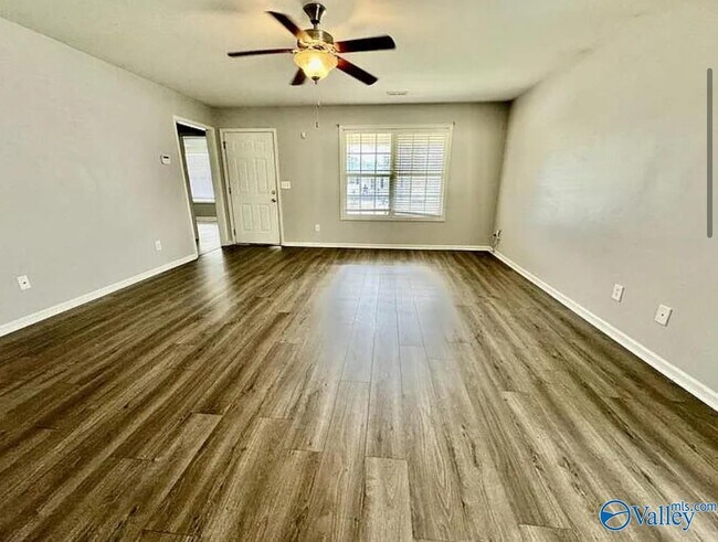 Foto del edificio - 2904 Wilson Dr NW