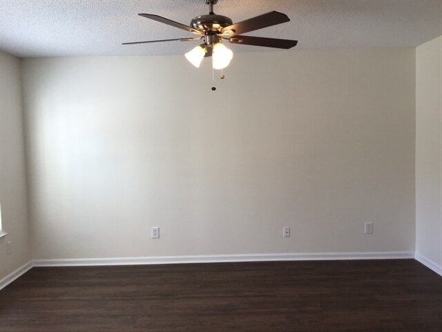 Building Photo - 135 Tyron Rd