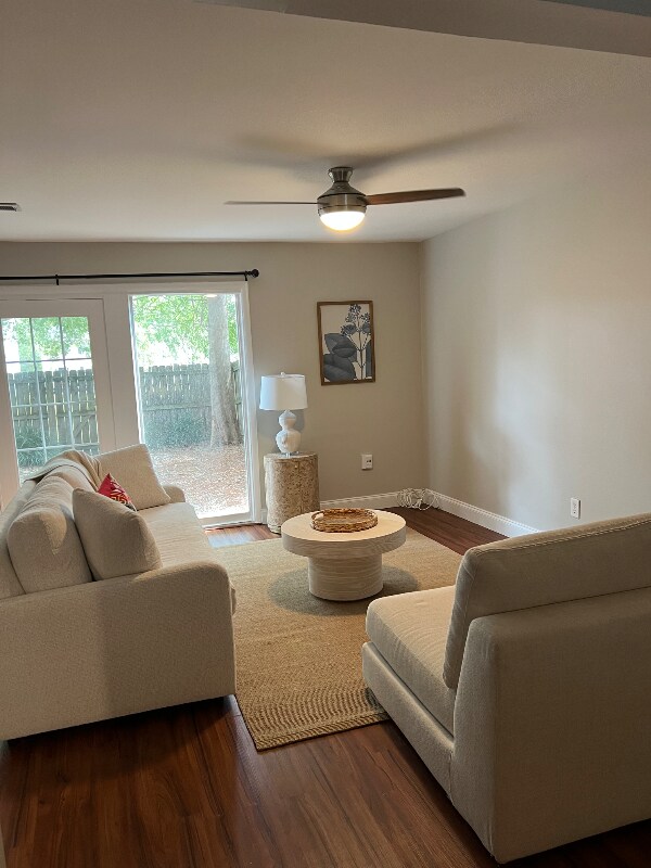 Foto principal - 105 Heritage Cir