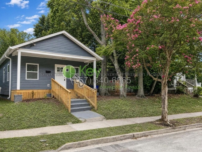 Photo - 4909 Killam Avenue House