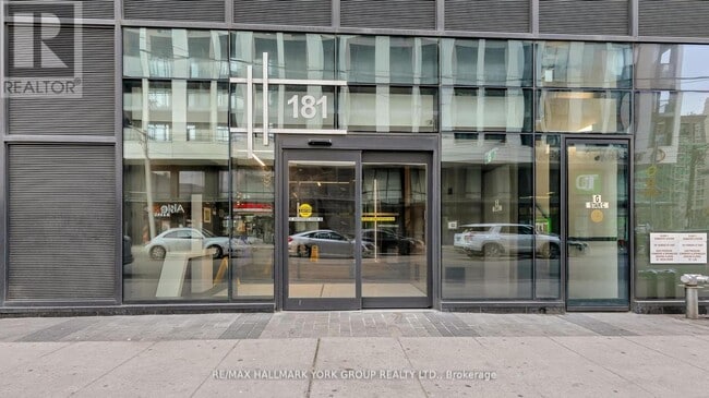 Building Photo - 181 Dundas St E